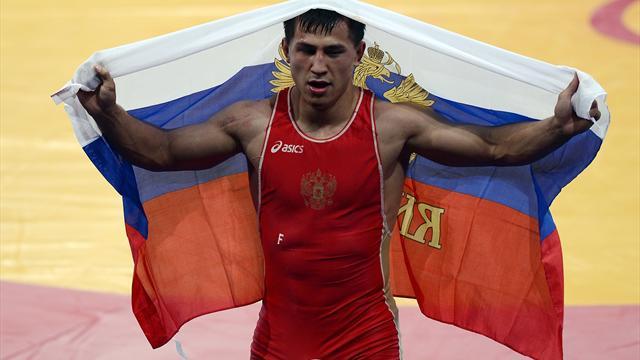 Борец Роман Власов завоевал золото Олимпиады в Лондоне