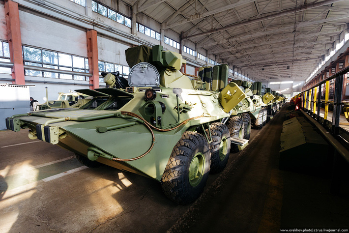 انتاج مدرعات BTR-70 و BTR-80 في روسيا  AW1nLWZvdGtpLnlhbmRleC5ydS9nZXQvMTYxMDcvNjUyNzgyNDcuNjMvMF84OGVkM183NGNkNWY4X29yaWcuanBnP19faWQ9NzMzMTE=