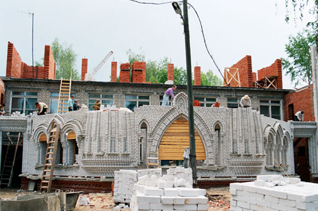 Бизнесмен построил сказочную школу в Йошкар-Оле - фото 5