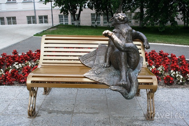 Памятник Йошкину коту в Йошкар-Оле, Россия / Фото из России