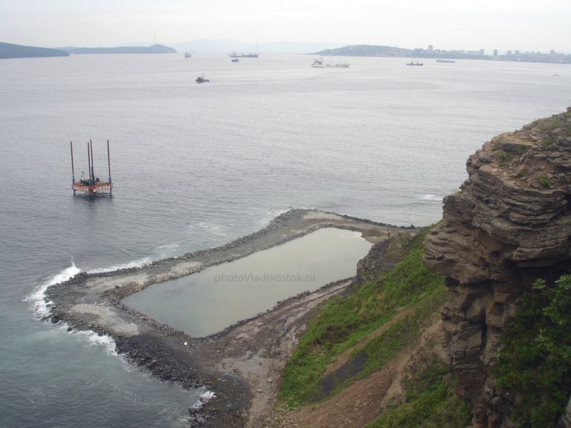 Строительство моста на остров Русский с мыса Артур. АТЭС 2012
