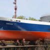 Хабаровский судостроительный завод впервые спустил на воду краболовное судно