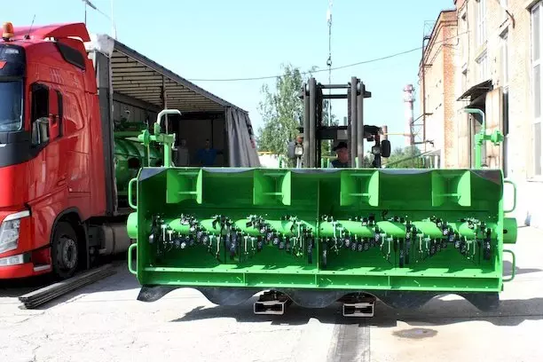 Иллюстрация №1 для «: Прицепной ботводробитель картофельный производится на заводе Колнаг Мос»