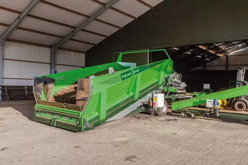 Приемный сортировочный бункер для картофеля производится в России на заводе Колнаг МО