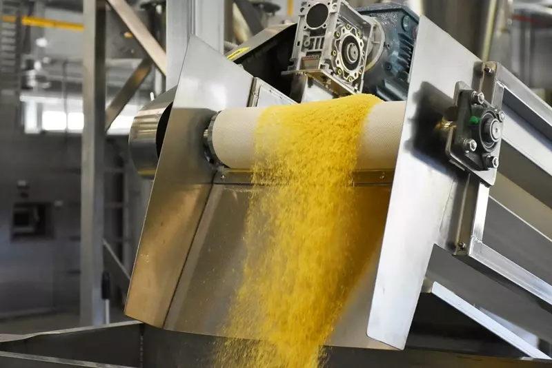 Фото №2 для статьи «Калининградская область: В Гусеве Калининградской области открыли новый завод по производству панировочных сухарей»