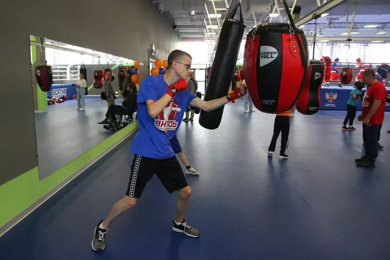 Картинка №3 для публикации «спортивные объекты: В Каменске Уральском Свердловской области открыли Центр бокса»