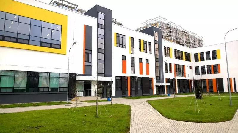 Картинка #2 для новости «Краснодар: В Краснодаре открылись три новые школы»