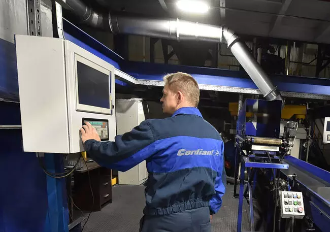 Иллюстрация #4 для публикации «На омской площадке Кордиант запущена в работу новая линия резиносмешения»