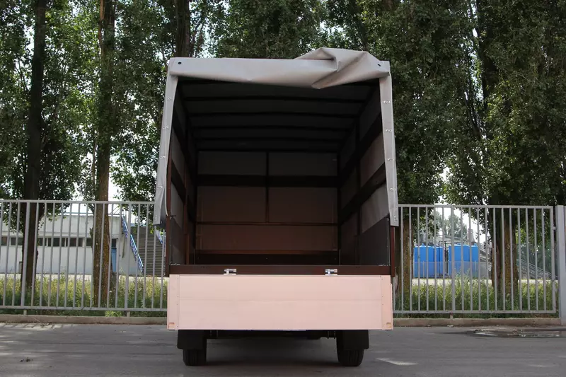 #1 для «: В России стартовало производство нового пикапа Лань от компании»