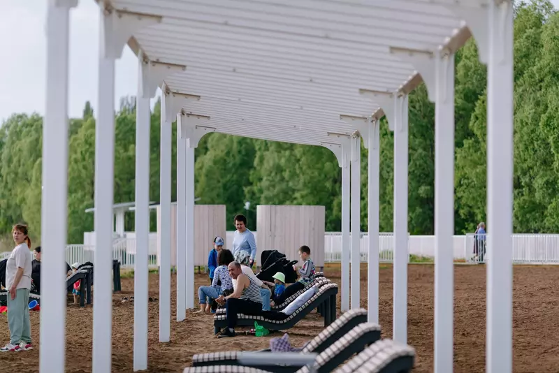 Фото #6 для новости «В башкирском городе Агидель благоустроили набережную»