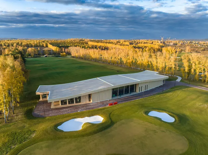 Изображение #1 для статьи «Спортивные объекты: В Красноярске открылся новый центр гольфа»