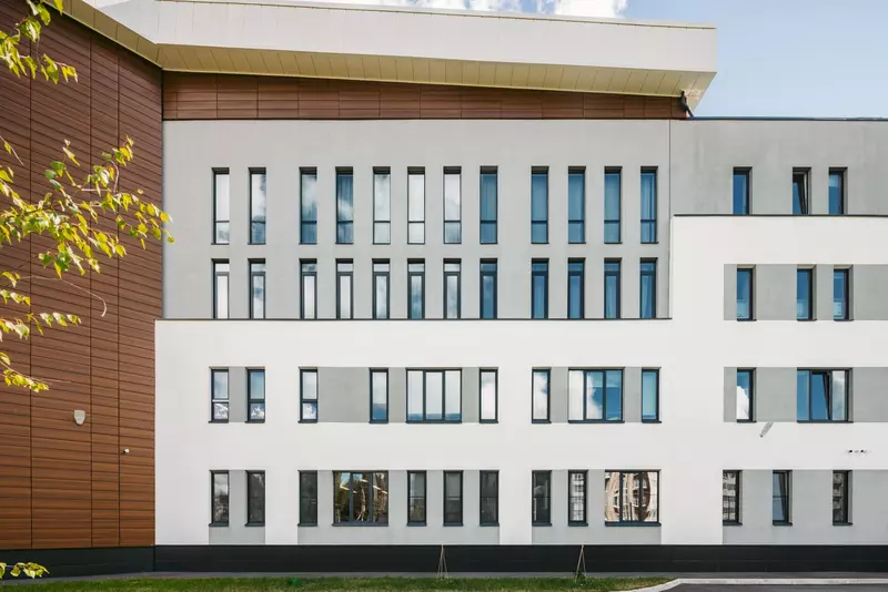 Фото #8 для новости «В Гатчине открыта новая школа»