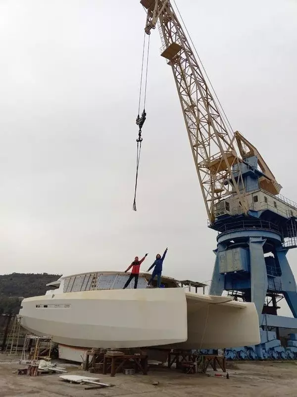 В Севастополе построили самый большой российский парусный катамаран