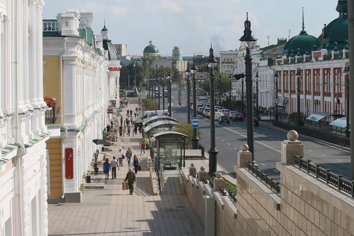 Любинский проспект одна станция метро. Любинский проспект Омск. Проспект Ленина Омск. Лёбинский проспект Омск. Омск Любинский проспект 2020.