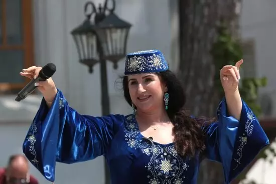 Картинка №9 для публикации «В Симферополе после реставрации открыта караимская кенасса»