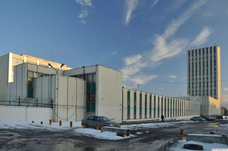 На Уральском оптико механическом заводе открыт новый производственный корпус