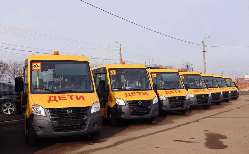 Нацпроект Образование школы Тульской области получили новые автобусы