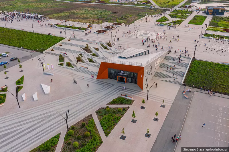 Иллюстрация #48 для «Магнитогорск с высоты столица чёрной металлургии России»