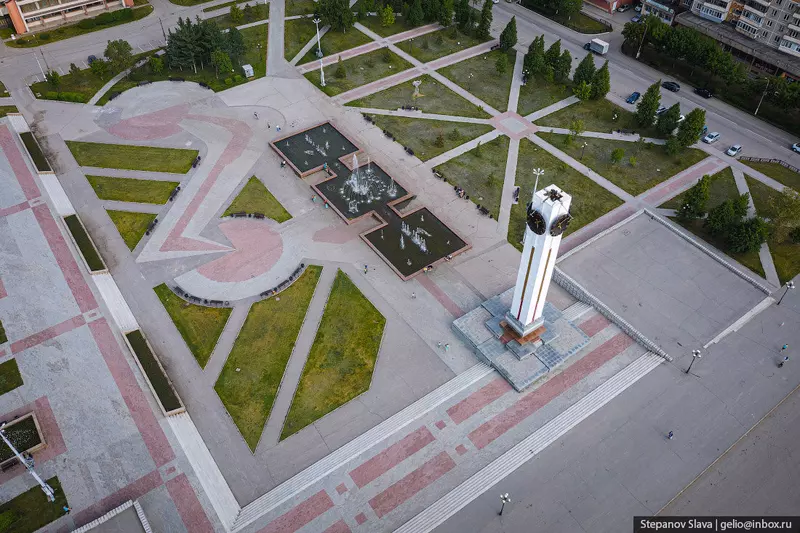 Иллюстрация №70 для «Магнитогорск с высоты столица чёрной металлургии России»