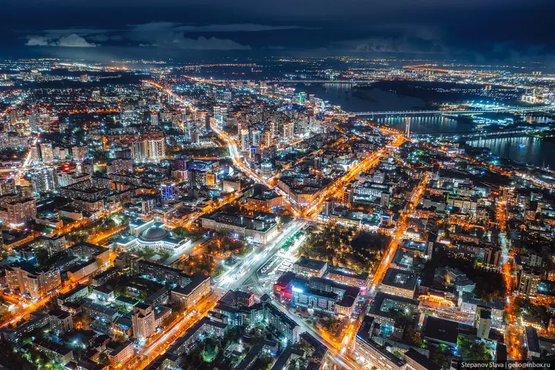 Новосибирск третий по числу жителей город России