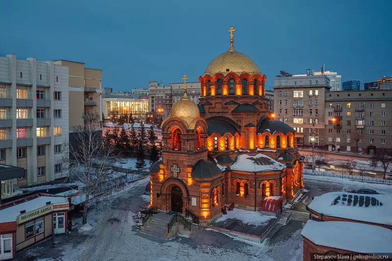 Картинка №18 для статьи «Зимние фото Новосибирска 2025»