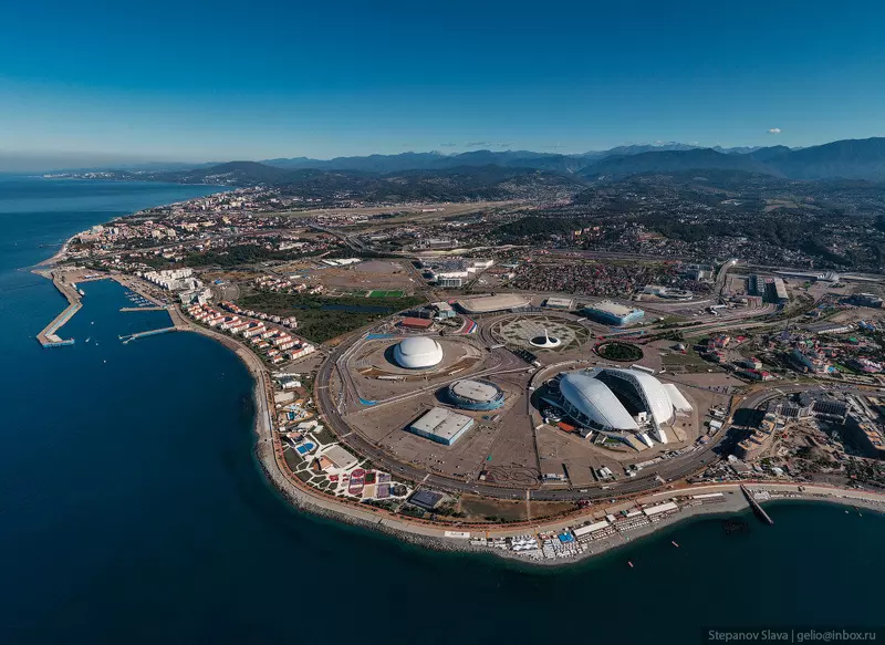 Фото 2 для публикации «сочи: Олимпийский парк в Сочи стадионы и аттракционы на берегу моря»