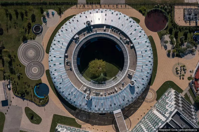 Картинка №15 для статьи «Олимпийский парк в Сочи стадионы и аттракционы на берегу моря»