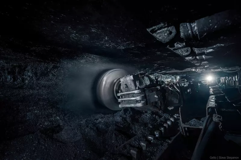 Изображение #11 для «Самая северная угольная шахта в мире»