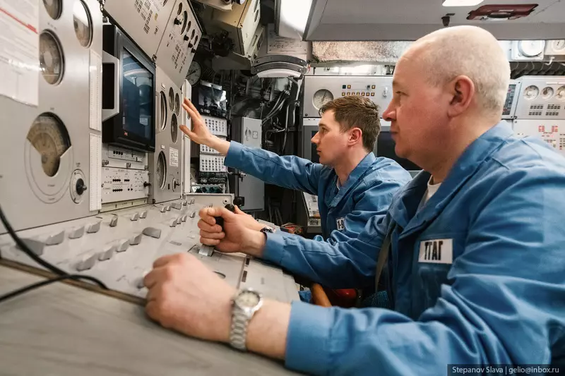 Фото №14 для публикации «Дмитрий Донской самая большая атомная подводная лодка в мире»