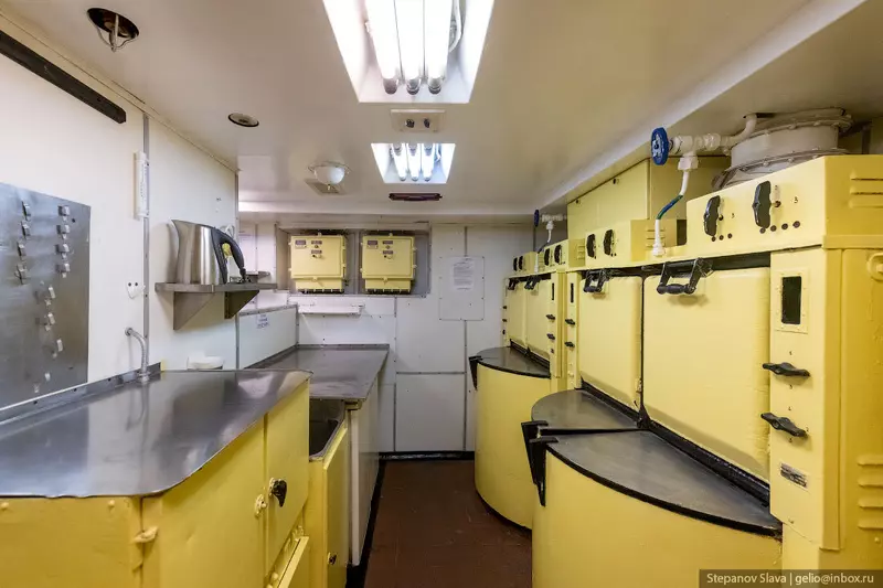 Фото #38 для «Дмитрий Донской самая большая атомная подводная лодка в мире»