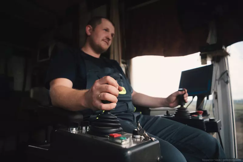 #6 для поста «назаровский разрез: Назаровский угольный разрез машины гиганты на добыче угля»