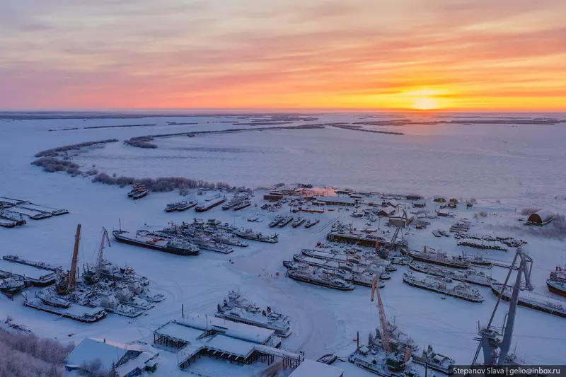 Картинка #44 для «Салехард с высоты столица Ямало Ненецкого Автономного округа»