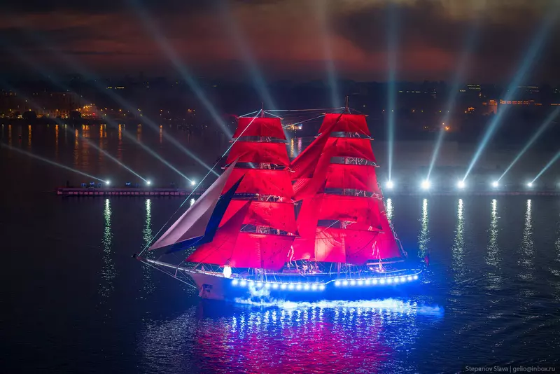 Изображение №2 для поста «спб: Алые паруса праздник выпускников в Санкт Петербурге»