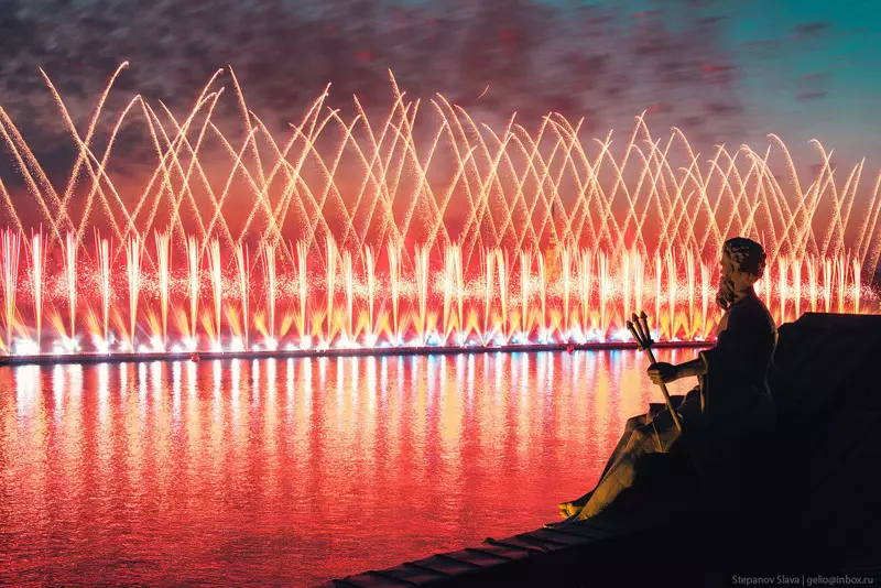 Изображение №8 для статьи «Алые паруса праздник выпускников в Санкт Петербурге»