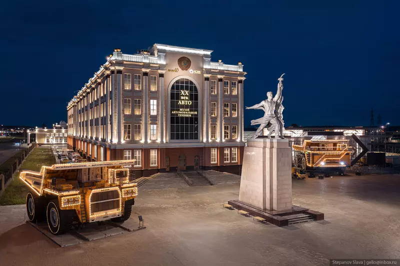 №4 для публикации «верхняя пышма: Музейный комплекс в Верхней Пышме от первых автомобилей до космических аппаратов»