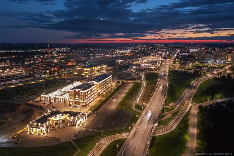 Иллюстрация #3 для новости «угмк: Музейный комплекс в Верхней Пышме от первых автомобилей до космических аппаратов»