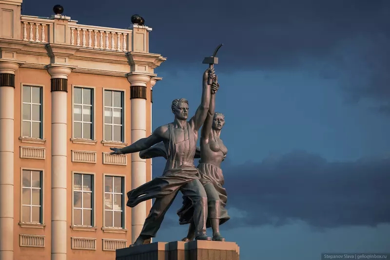 #35 для публикации «Музейный комплекс в Верхней Пышме от первых автомобилей до космических аппаратов»