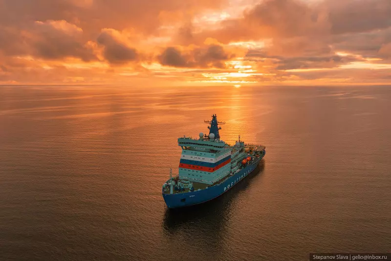 Картинка №2 для новости «ледокол: Атомный ледокол Урал ходовые испытания в Финском заливе»