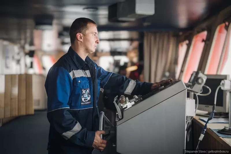 #8 для поста «Атомный ледокол 50 лет Победы покоритель Северного полюса»