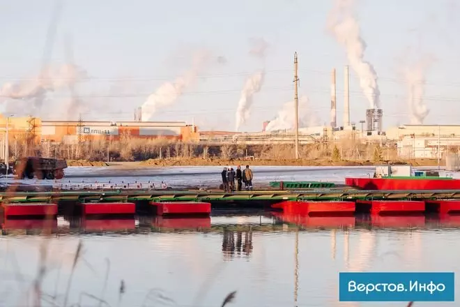 Иллюстрация №1 для «Судостроение и судоходство : В Челябинской области открыт новый понтонный мост»