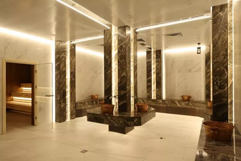 Картинка №2 для «Челябинская область: В Карабаше открыли просторный бассейн с общественной баней»