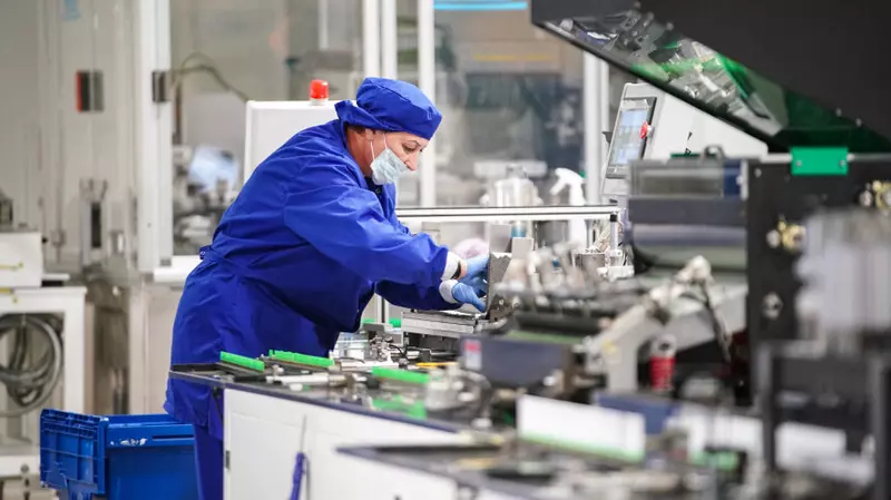 Разработанную ФМБА онковакцину начнут применять с 2025 года