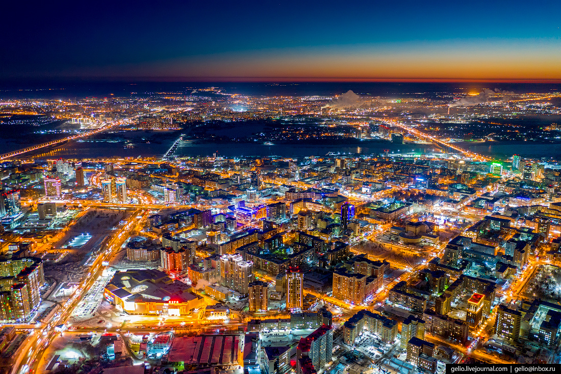 Развитые города сибири. Сибирь Новосибирск город. Gelio ночной Новосибирск. Ночной Новосибирск с высоты 2022. Ночной Новосибирск 2021.