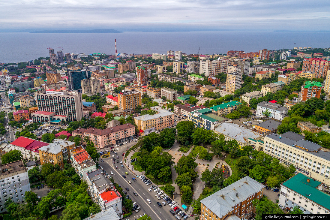 Городская владивосток. Панорама Владивостока с высоты. Владивосток с высоты. Владивосток город русский. Красивые районы Владивостока.