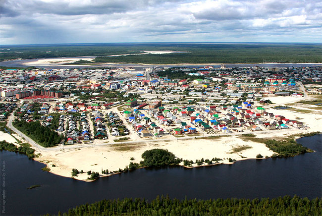 Набережная тарко сале фото