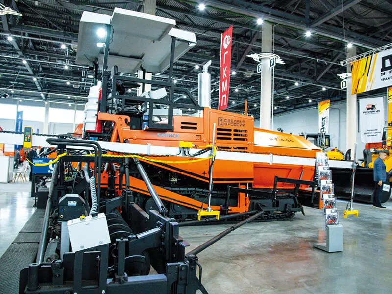 Картинка #4 для поста «спецтехника: Новый российский асфальтоукладчик АСФ Г 4 05 успешно прошёл испытания»