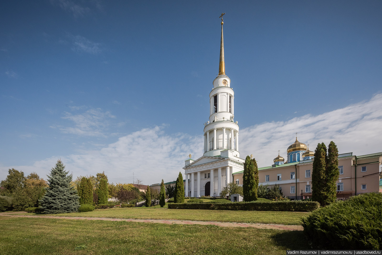 Вид на Задонск и окрестности с колокольни Рождество-Богородицкого монастыря