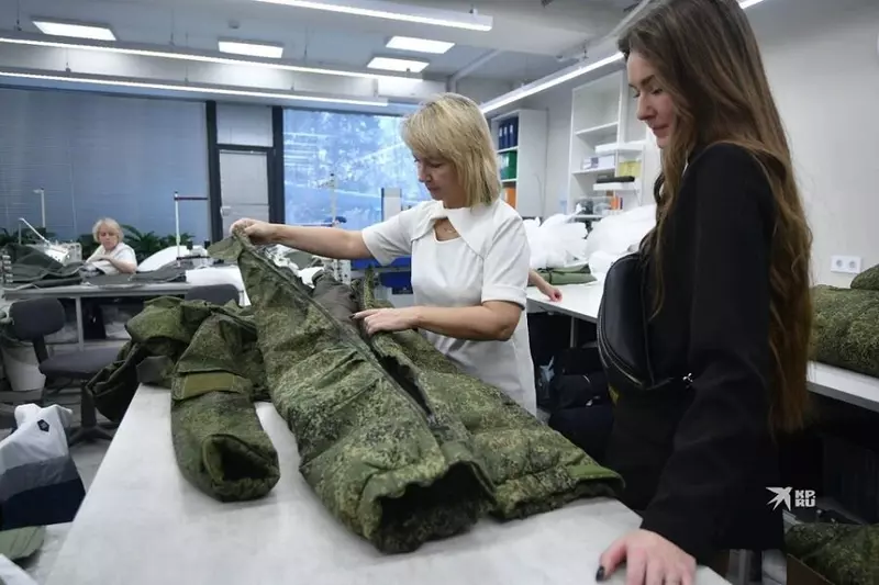 Портновская мануфактура начала шить военную форму