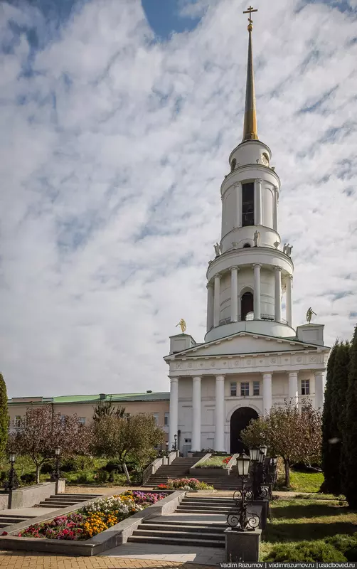 Изображение 3 для «общество: Вид на Задонск и окрестности с колокольни Рождество Богородицкого монастыря»