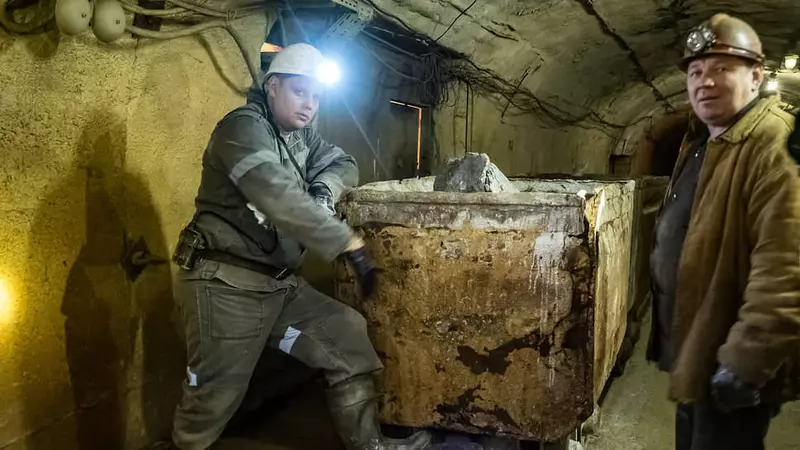 В Свердловской области открыли месторождение с запасами 2 9 тонн изумрудов